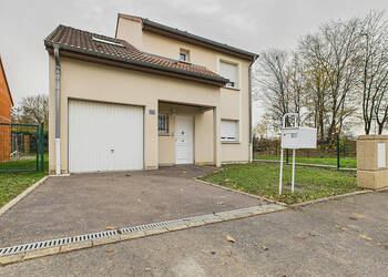 4253791a - Attribut alt par défaut.