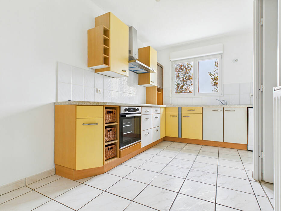 4253791b - Attribut alt par défaut.