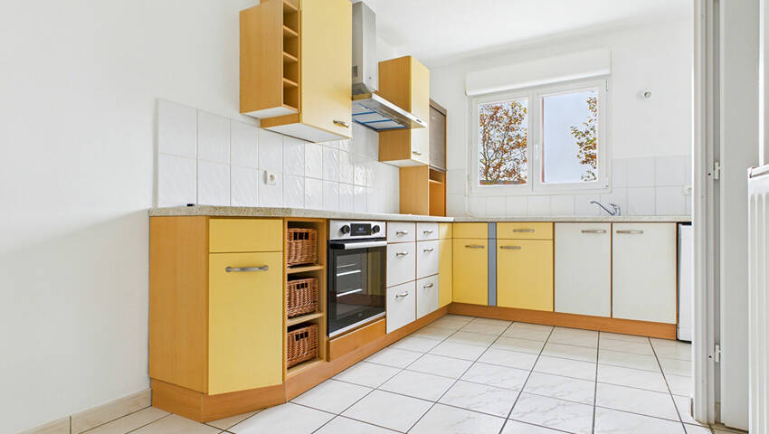 4253791b - Attribut alt par défaut.