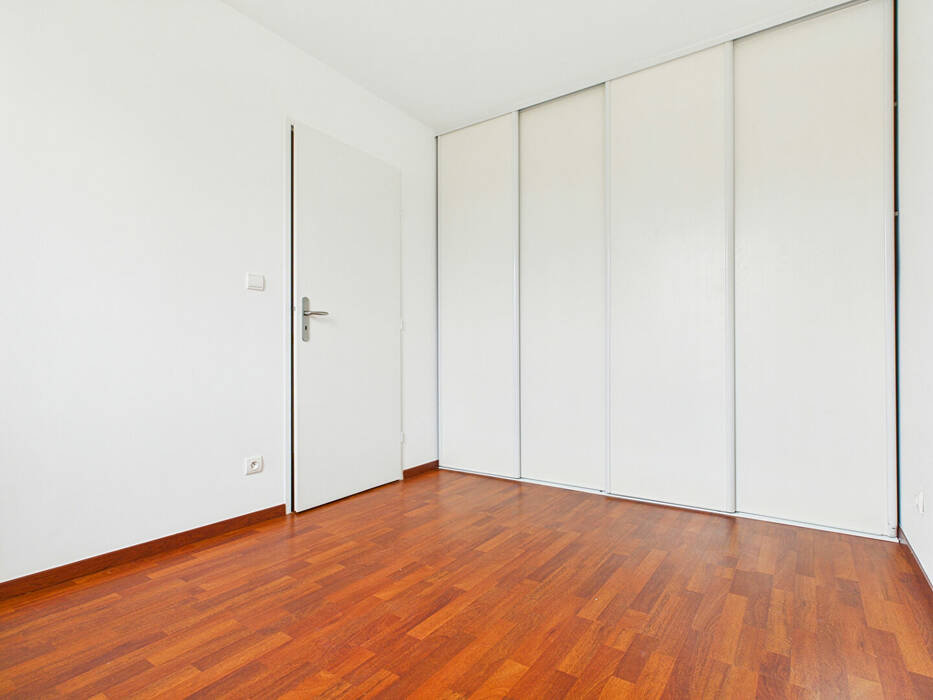 4253791e - Attribut alt par défaut.