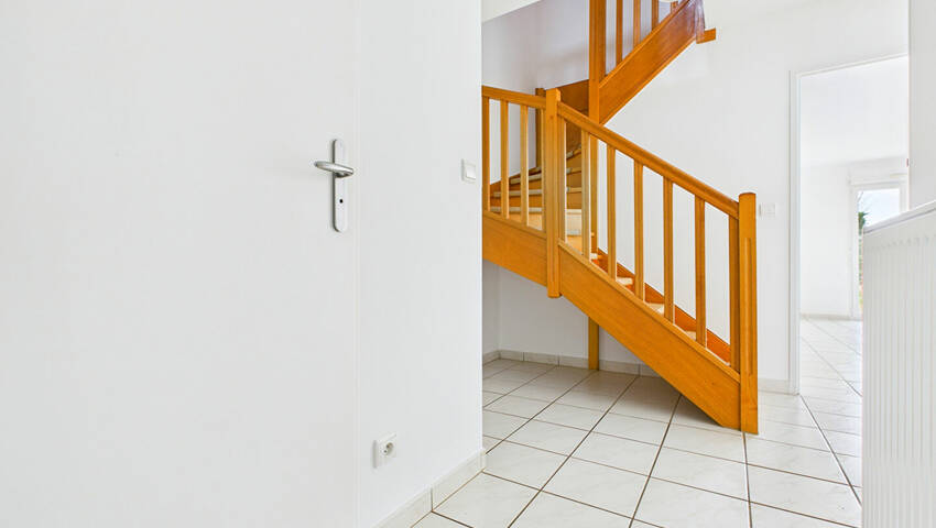 4253791j - Attribut alt par défaut.