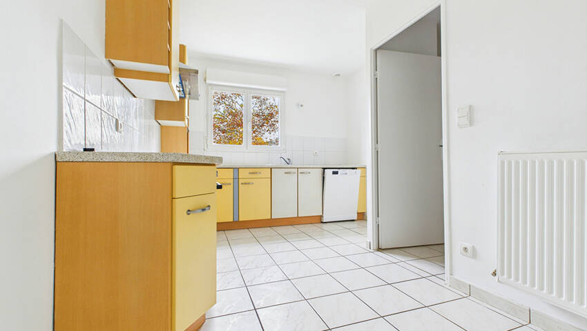 4253791r - Attribut alt par défaut.