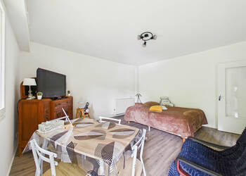 59144657a - Attribut alt par défaut.