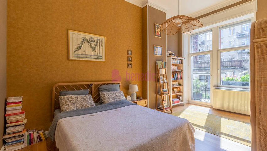 59154892f - Attribut alt par défaut.