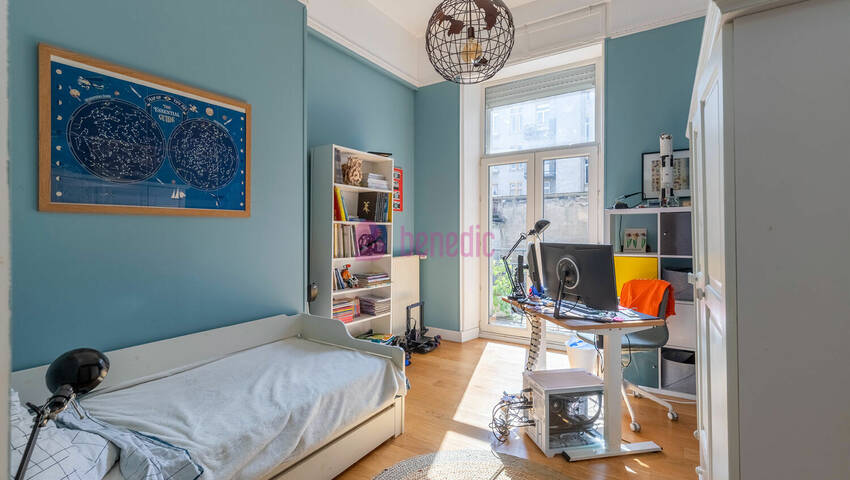 59154892g - Attribut alt par défaut.