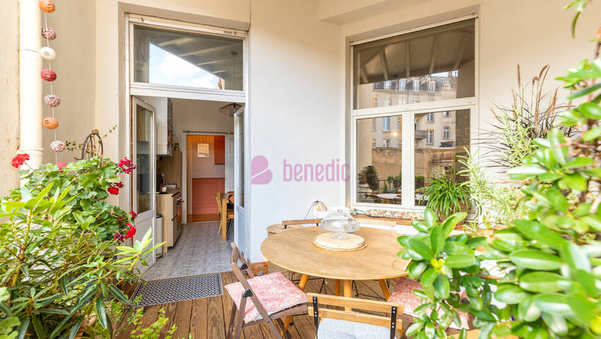 59154892m - Attribut alt par défaut.