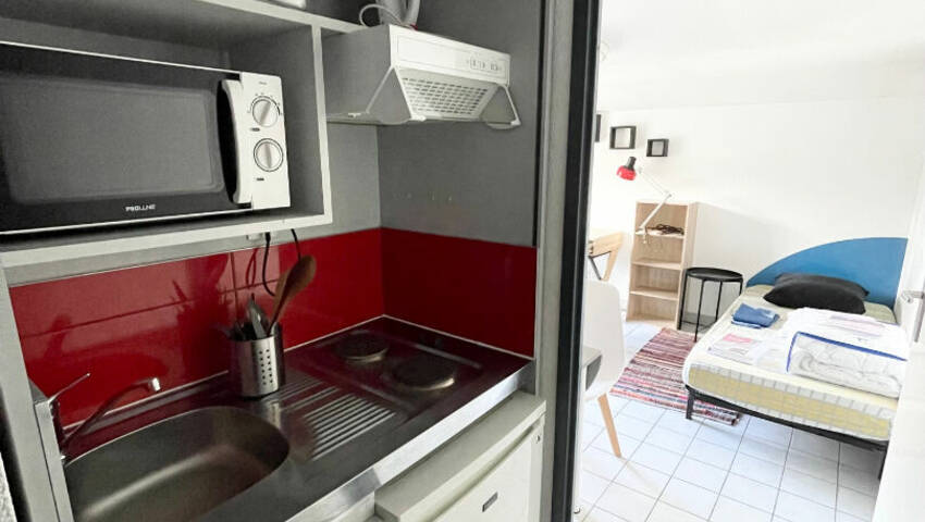 52339486c - Attribut alt par défaut.