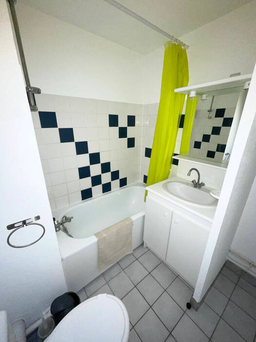 52339486e - Attribut alt par défaut.