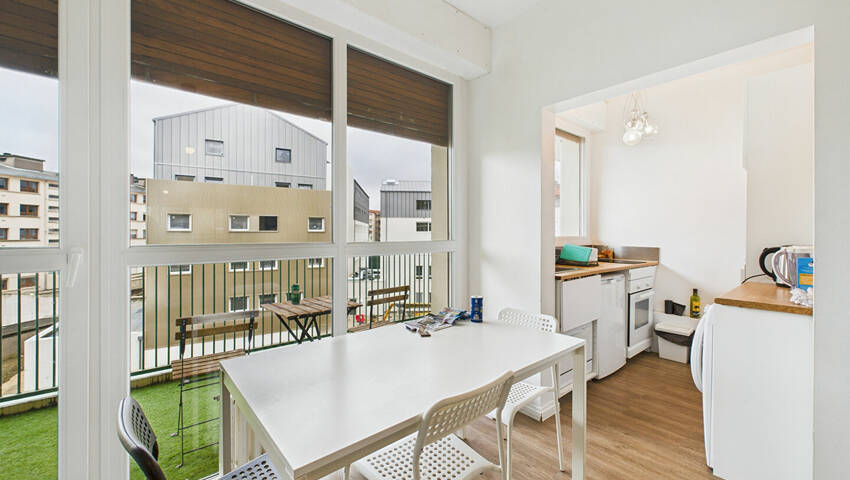 59164769c - Attribut alt par défaut.