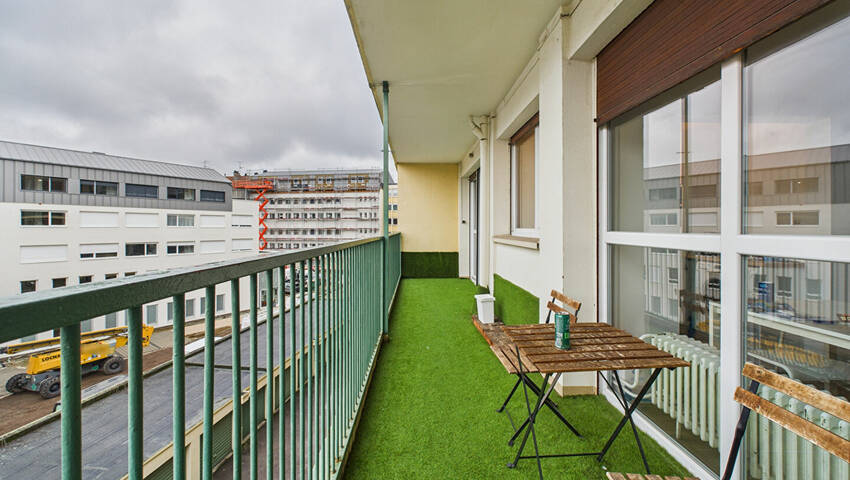 59164769d - Attribut alt par défaut.