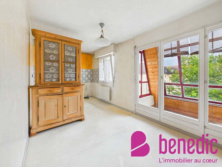 59129721c - Attribut alt par défaut.