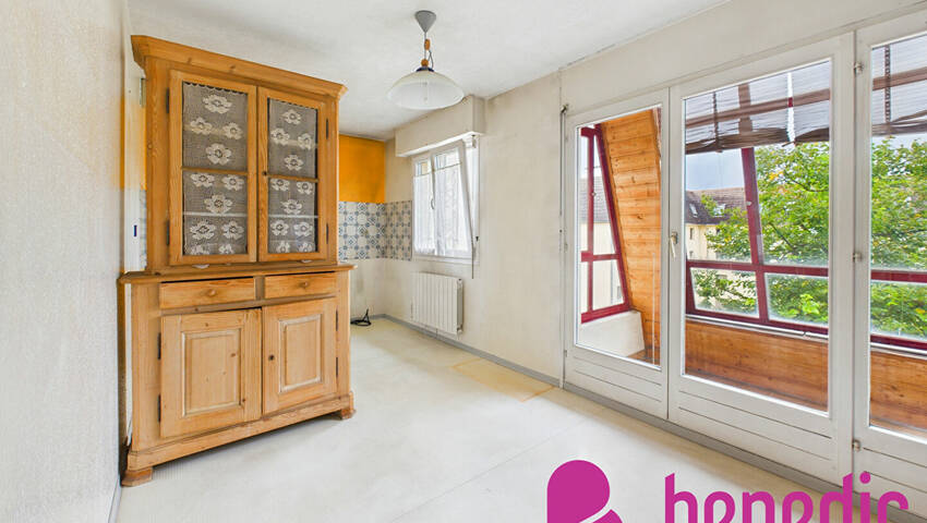 59129721a - Attribut alt par défaut.