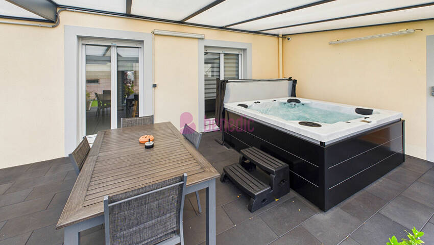 59143100c - Attribut alt par défaut.