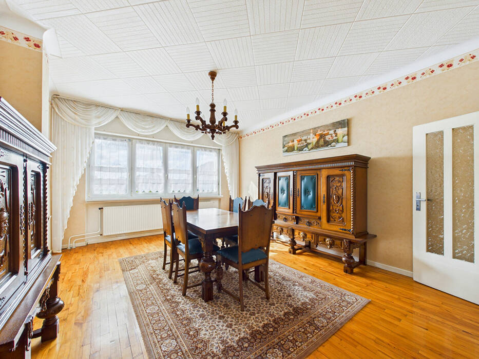 59244732b - Attribut alt par défaut.