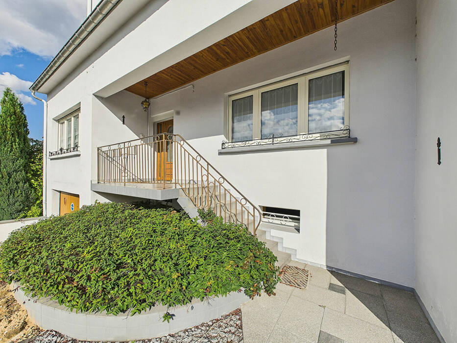 59244732c - Attribut alt par défaut.