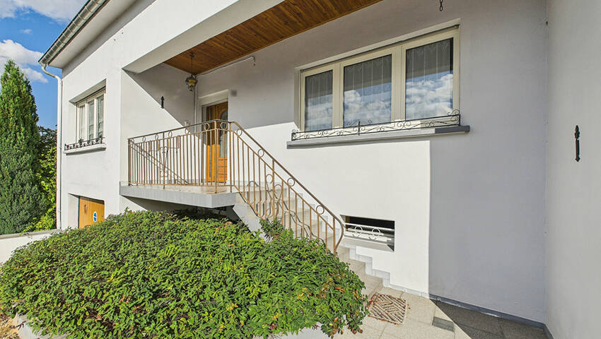 59244732c - Attribut alt par défaut.