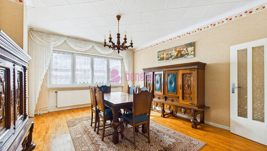 59244732c - Attribut alt par défaut.