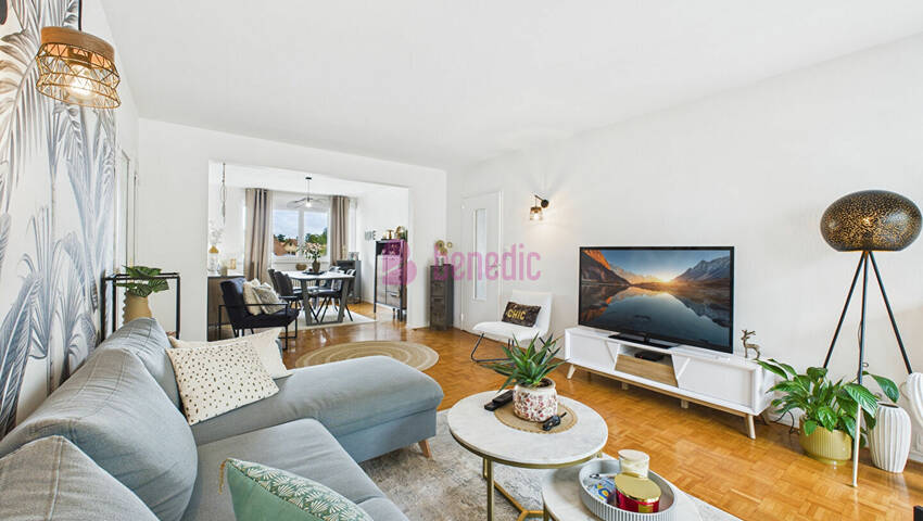 59247744e - Attribut alt par défaut.