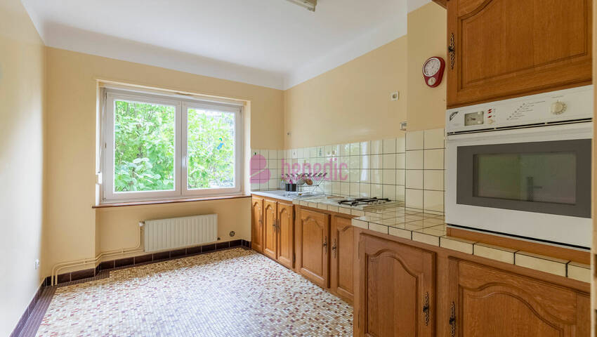 58767288g - Attribut alt par défaut.