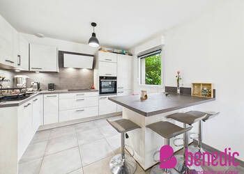 59156228a - Attribut alt par défaut.