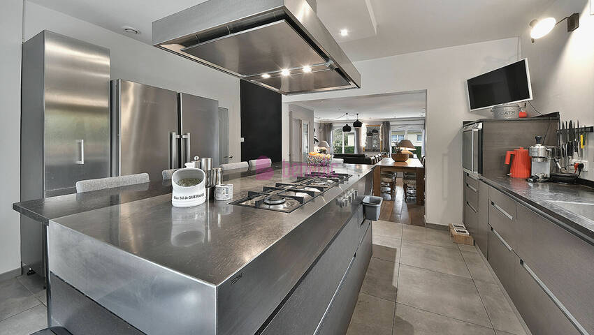 59284912k - Attribut alt par défaut.