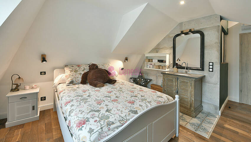 59166742q - Attribut alt par défaut.