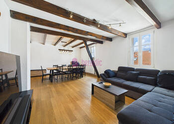 59270140b - Attribut alt par défaut.