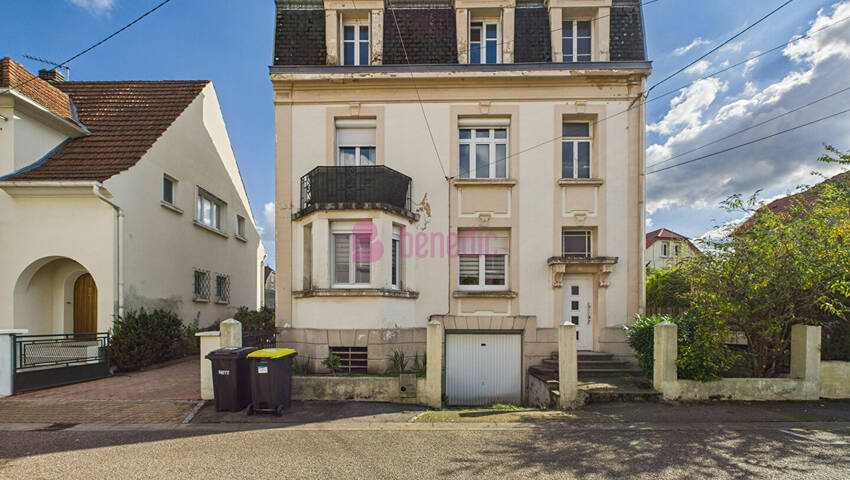 59270140c - Attribut alt par défaut.