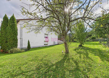 58651517b - Attribut alt par défaut.