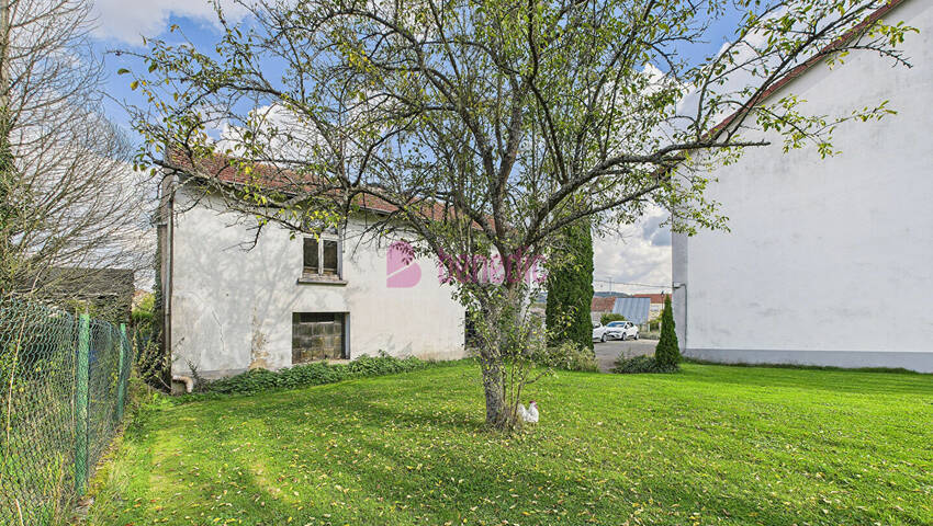 58651517c - Attribut alt par défaut.