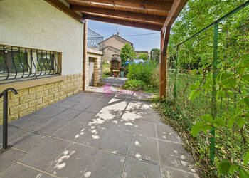 59329620b - Attribut alt par défaut.