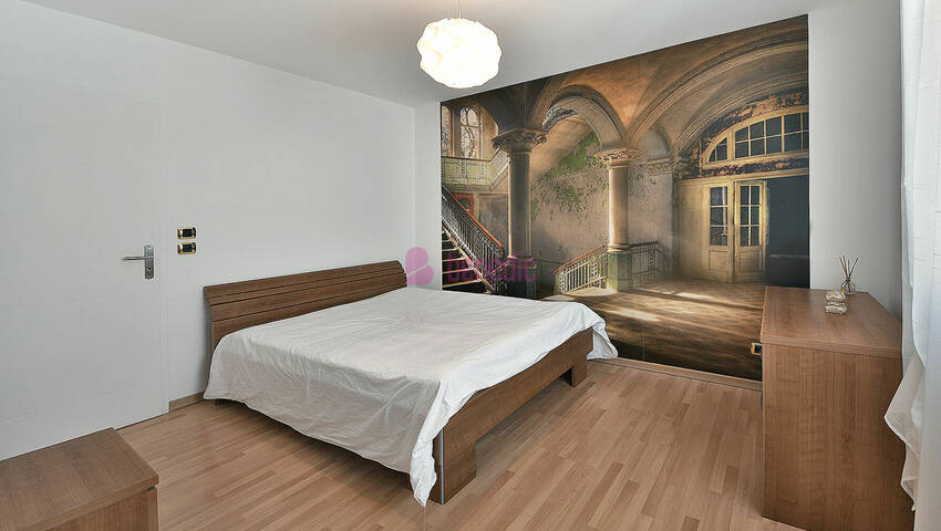 59347373g - Attribut alt par défaut.