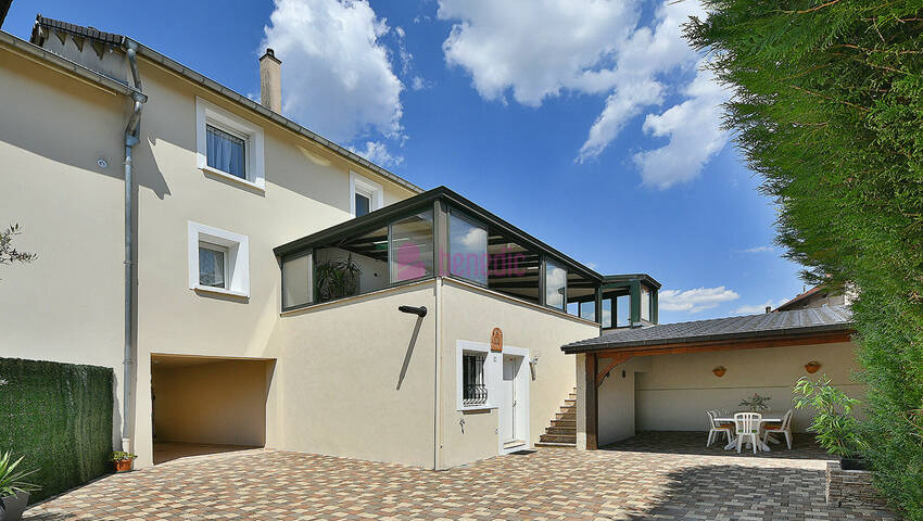 59347373l - Attribut alt par défaut.