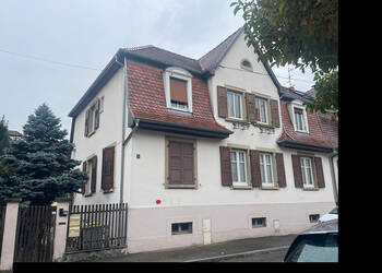 59243597a - Attribut alt par défaut.