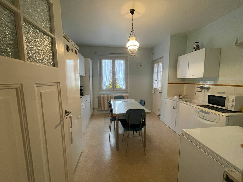 59243597e - Attribut alt par défaut.