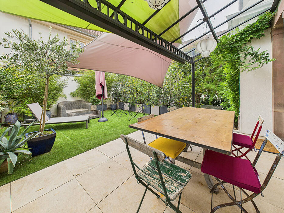 59351401b - Attribut alt par défaut.