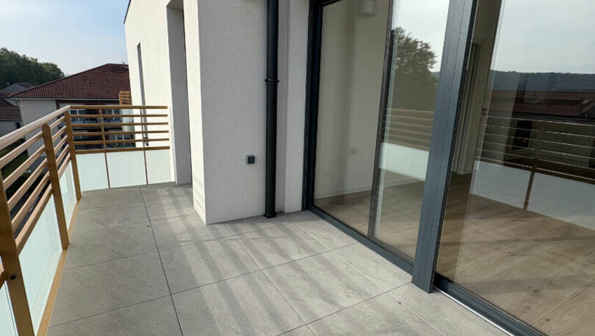 59350050b - Attribut alt par défaut.