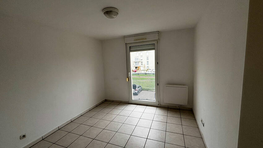 59356702a - Attribut alt par défaut.