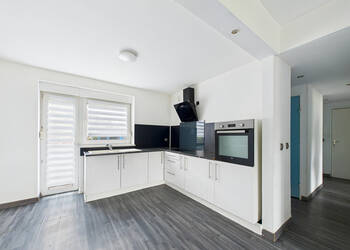 59355870a - Attribut alt par défaut.