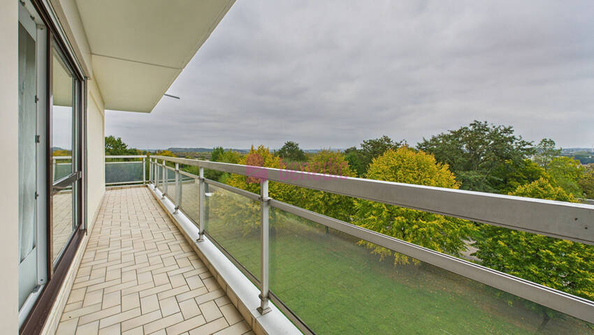 58178061a - Attribut alt par défaut.