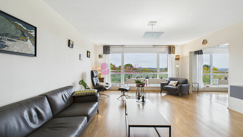 58178061f - Attribut alt par défaut.