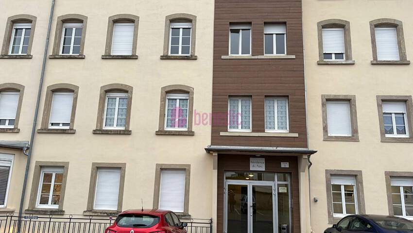 58144532a - Attribut alt par défaut.