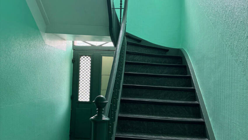 58738083c - Attribut alt par défaut.