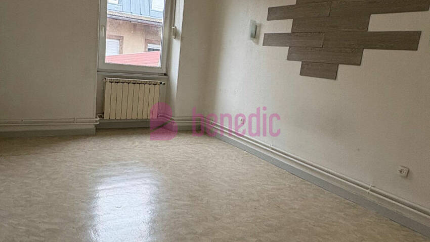 58738083g - Attribut alt par défaut.