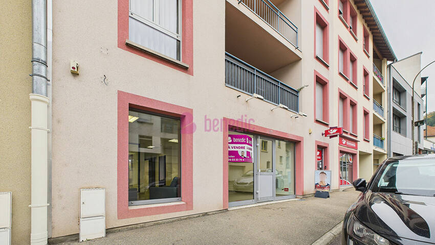 59377534a - Attribut alt par défaut.