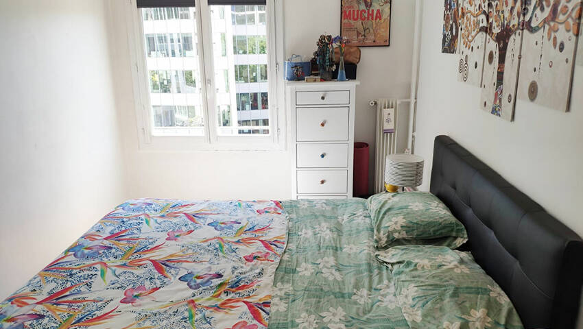 59375446d - Attribut alt par défaut.