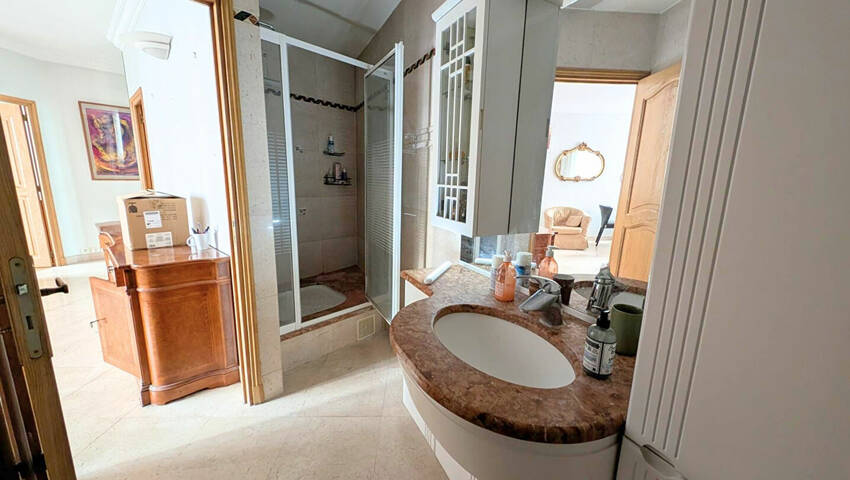 59384445h - Attribut alt par défaut.