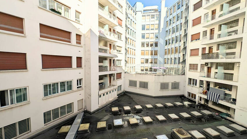 59384445i - Attribut alt par défaut.