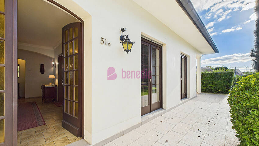 58776172e - Attribut alt par défaut.