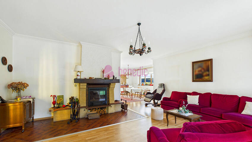 58776172k - Attribut alt par défaut.